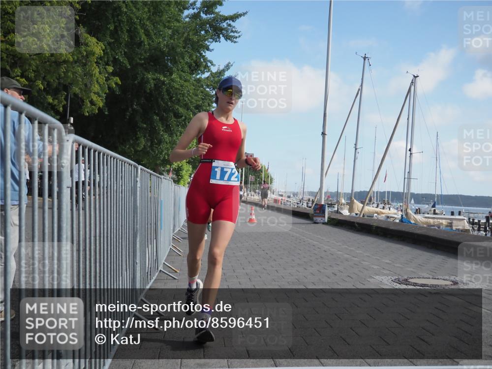 17.08.2025 - KN Förde Triathlon 2025 KatJ http://msf.ph/oto/8596451 17.08.2025 10:26:11 Laufen 172, 182 meine-sportfotos.de