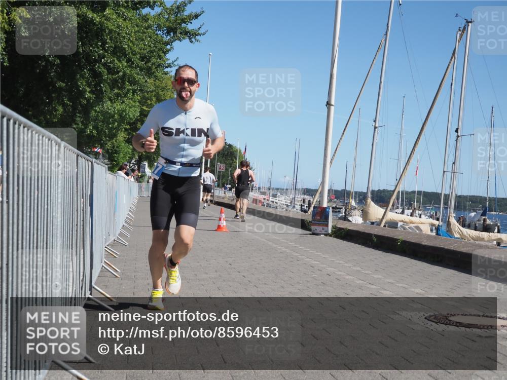 17.08.2025 - KN Förde Triathlon 2025 KatJ http://msf.ph/oto/8596453 17.08.2025 11:44:11 Laufen 307 meine-sportfotos.de