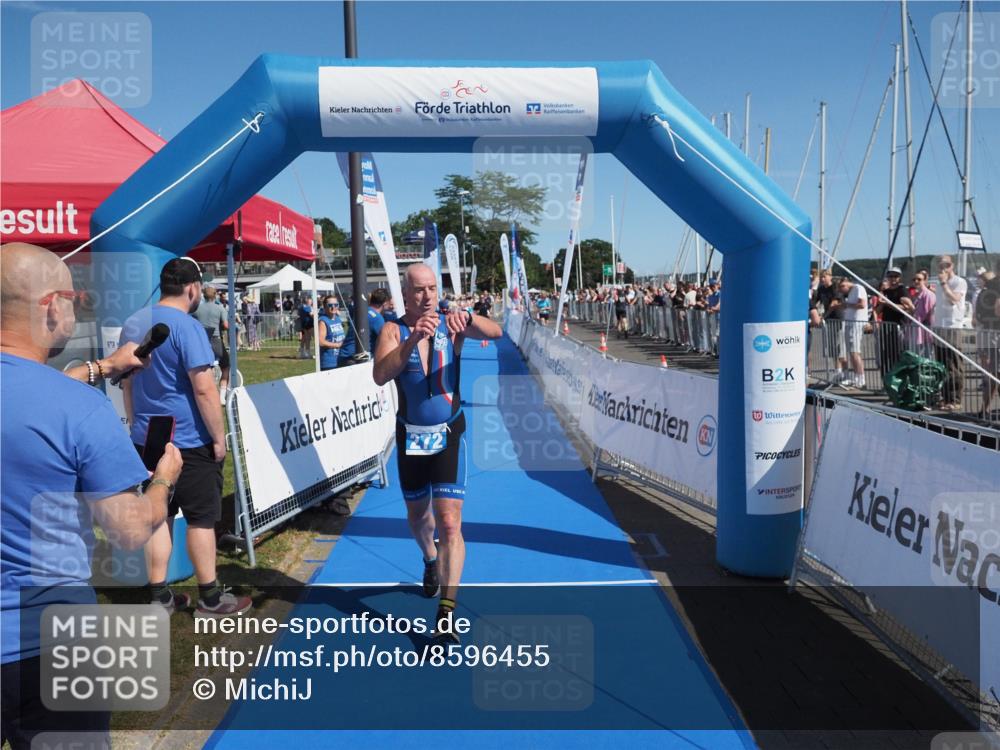 17.08.2025 - KN Förde Triathlon 2025 MichiJ http://msf.ph/oto/8596455 17.08.2025 12:06:07 Laufen 272 meine-sportfotos.de