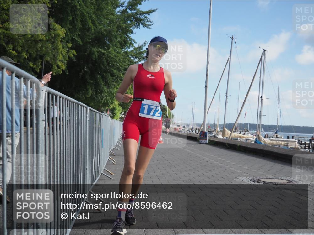 17.08.2025 - KN Förde Triathlon 2025 KatJ http://msf.ph/oto/8596462 17.08.2025 10:26:12 Laufen 146, 172, 182 meine-sportfotos.de