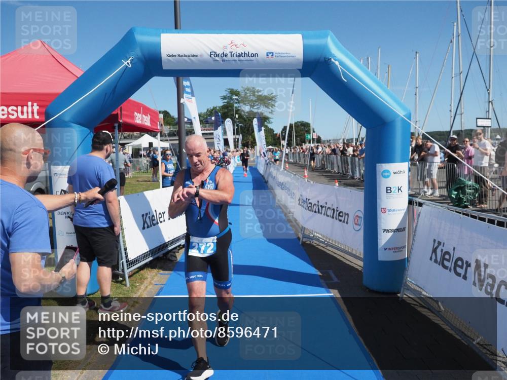 17.08.2025 - KN Förde Triathlon 2025 MichiJ http://msf.ph/oto/8596471 17.08.2025 12:06:07 Laufen 272 meine-sportfotos.de