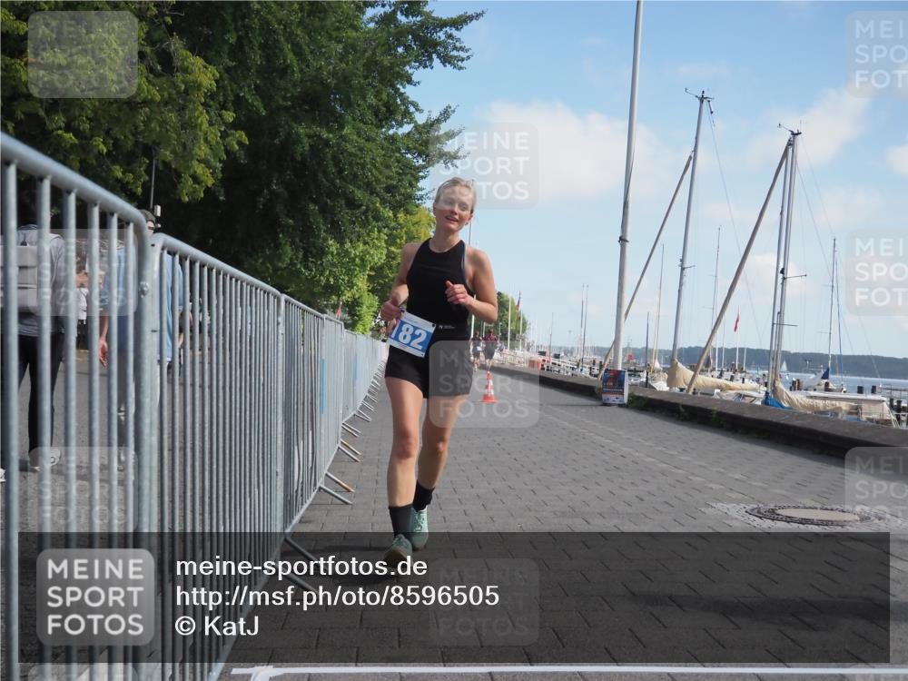 17.08.2025 - KN Förde Triathlon 2025 KatJ http://msf.ph/oto/8596505 17.08.2025 10:26:14 Laufen 146, 172, 182 meine-sportfotos.de