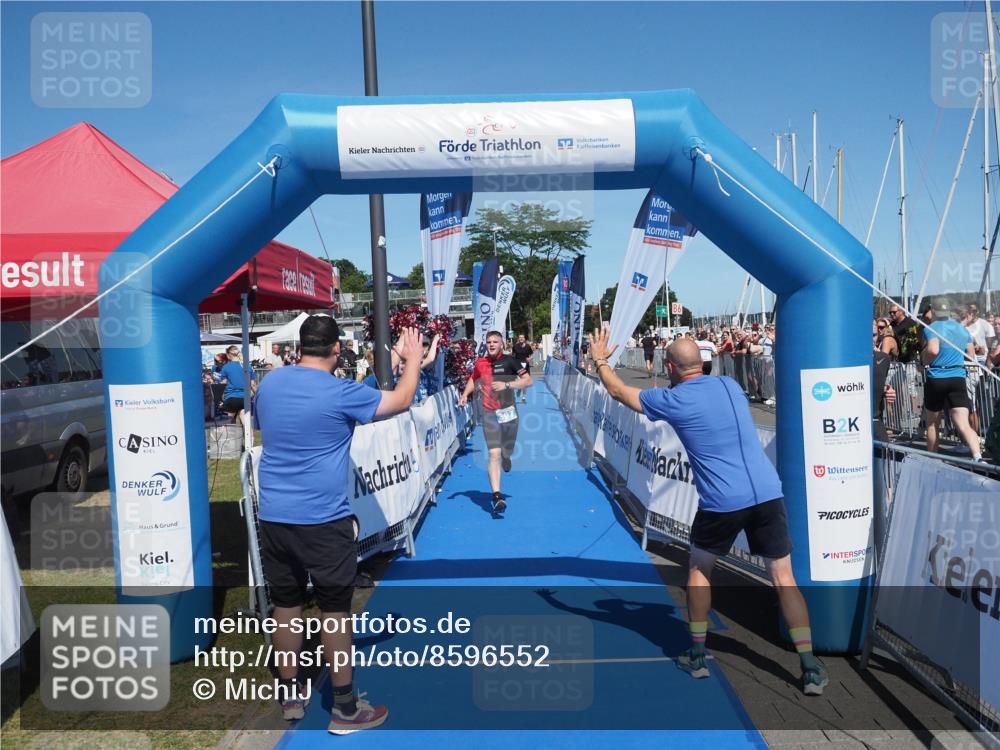 17.08.2025 - KN Förde Triathlon 2025 MichiJ http://msf.ph/oto/8596552 17.08.2025 13:58:23 Laufen 397 meine-sportfotos.de