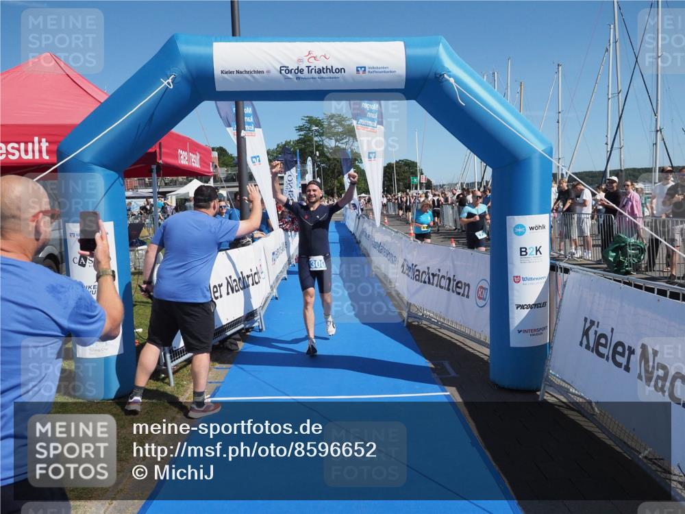 17.08.2025 - KN Förde Triathlon 2025 MichiJ http://msf.ph/oto/8596652 17.08.2025 12:06:15 Laufen 281, 300 meine-sportfotos.de