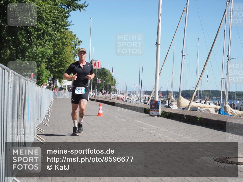 17.08.2025 - KN Förde Triathlon 2025 KatJ http://msf.ph/oto/8596677 17.08.2025 11:44:42 Laufen 295, 309 meine-sportfotos.de