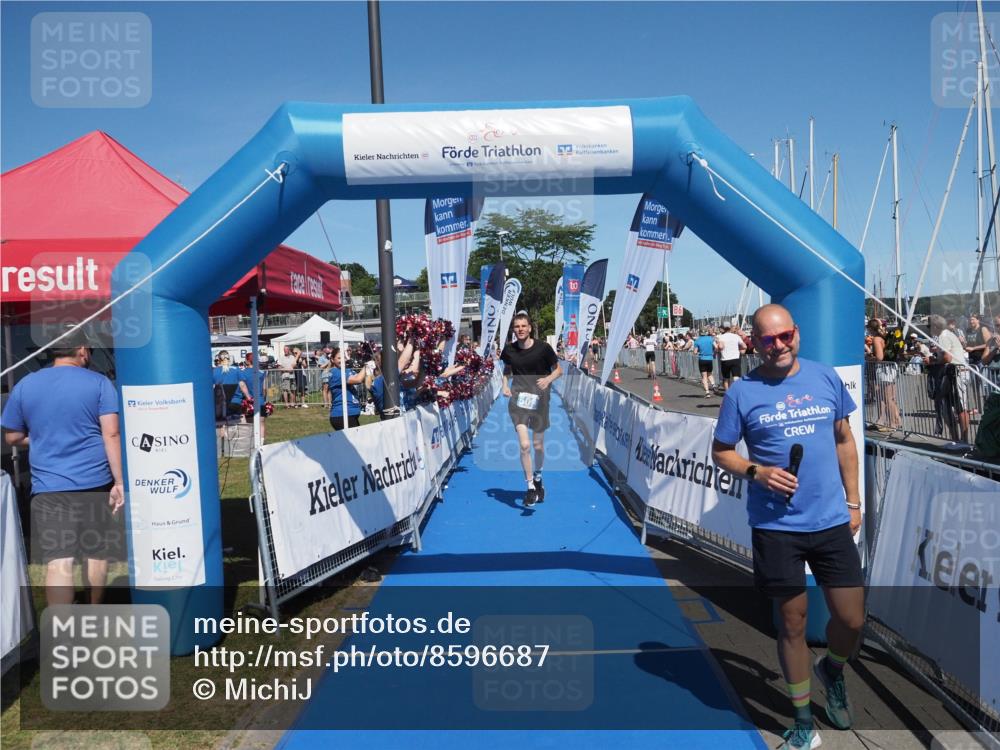 17.08.2025 - KN Förde Triathlon 2025 MichiJ http://msf.ph/oto/8596687 17.08.2025 13:58:27 Laufen 397, 509 meine-sportfotos.de