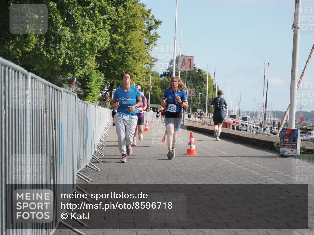17.08.2025 - KN Förde Triathlon 2025 KatJ http://msf.ph/oto/8596718 17.08.2025 10:26:40 Laufen 102, 127, 149, 169, 184 meine-sportfotos.de