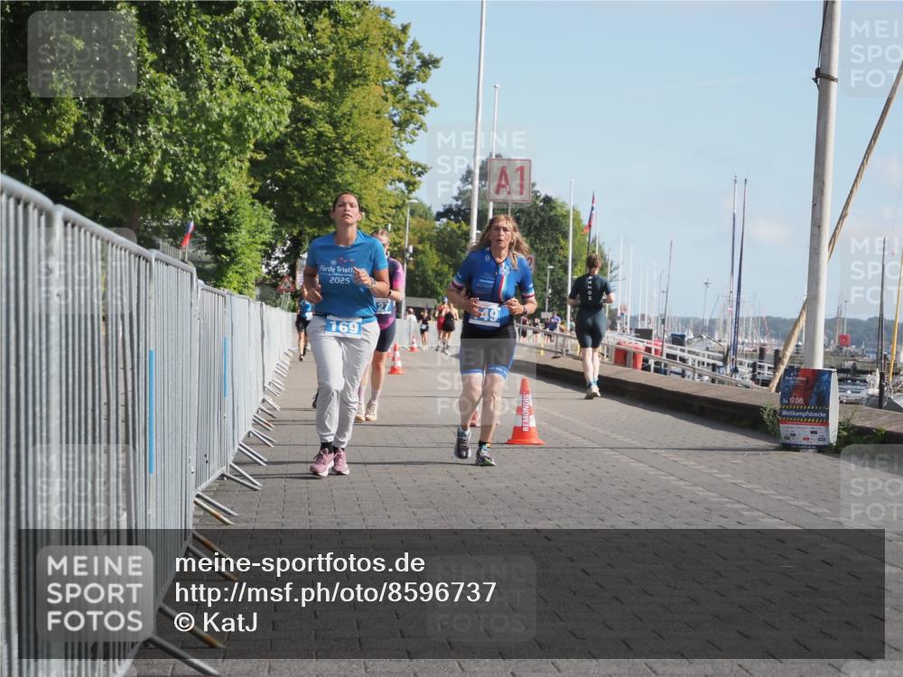 17.08.2025 - KN Förde Triathlon 2025 KatJ http://msf.ph/oto/8596737 17.08.2025 10:26:40 Laufen 102, 127, 149, 169, 184 meine-sportfotos.de