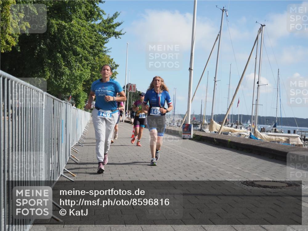 17.08.2025 - KN Förde Triathlon 2025 KatJ http://msf.ph/oto/8596816 17.08.2025 10:26:44 Laufen 102, 127, 149, 169, 184 meine-sportfotos.de