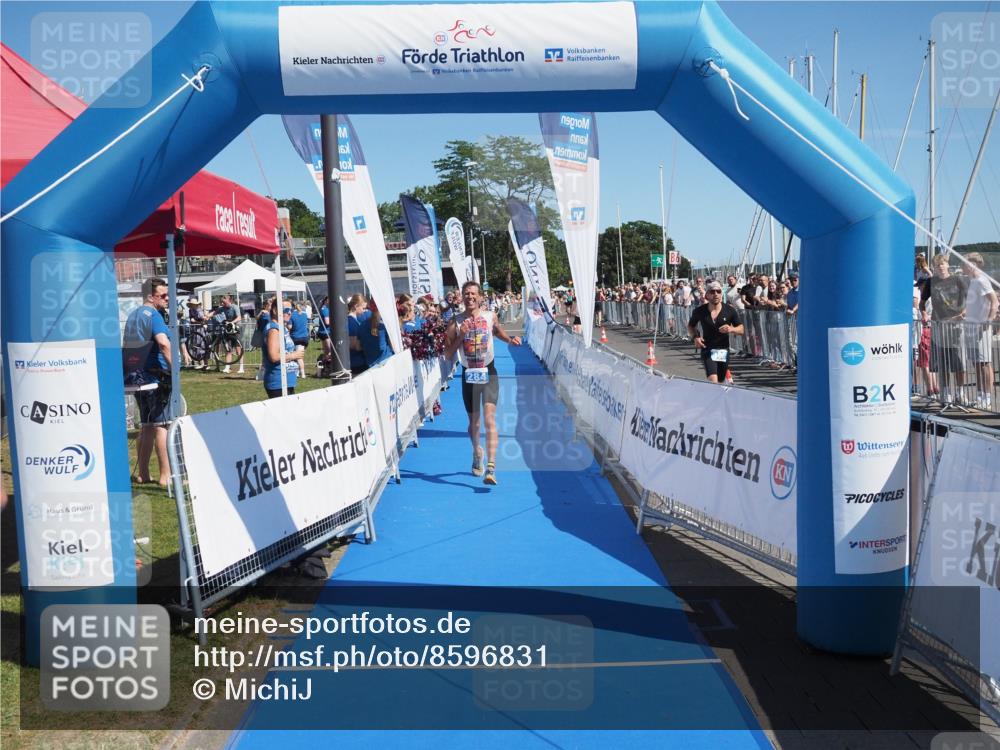 17.08.2025 - KN Förde Triathlon 2025 MichiJ http://msf.ph/oto/8596831 17.08.2025 12:06:40 Laufen 284 meine-sportfotos.de