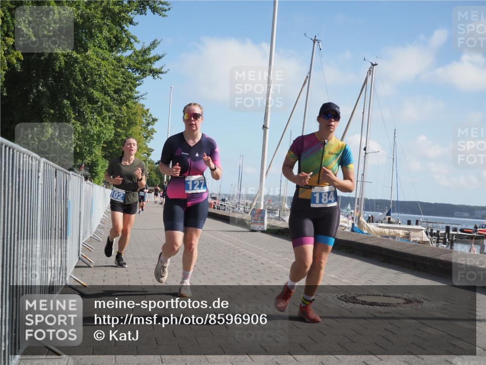 17.08.2025 - KN Förde Triathlon 2025 KatJ http://msf.ph/oto/8596906 17.08.2025 10:26:47 Laufen 102, 127, 149, 169, 173, 184 meine-sportfotos.de