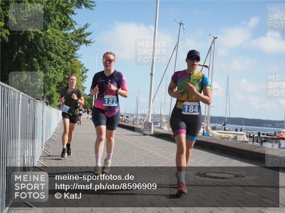 17.08.2025 - KN Förde Triathlon 2025 KatJ http://msf.ph/oto/8596909 17.08.2025 10:26:47 Laufen 102, 127, 149, 169, 173, 184 meine-sportfotos.de