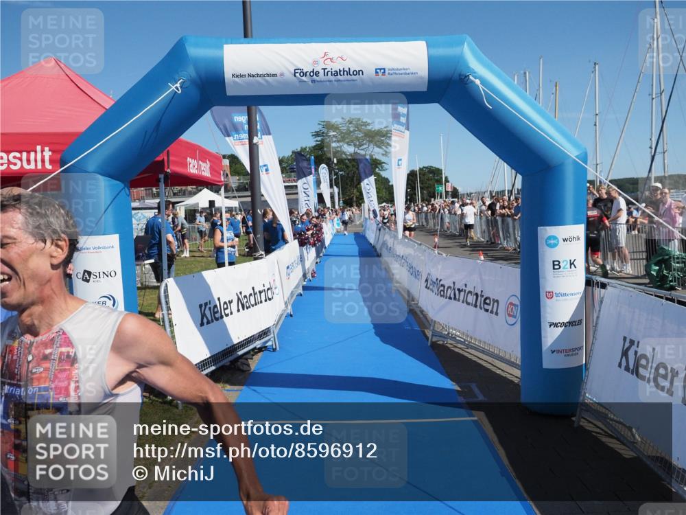 17.08.2025 - KN Förde Triathlon 2025 MichiJ http://msf.ph/oto/8596912 17.08.2025 12:06:43 Laufen 284 meine-sportfotos.de