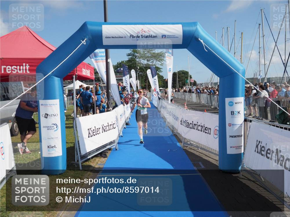 17.08.2025 - KN Förde Triathlon 2025 MichiJ http://msf.ph/oto/8597014 17.08.2025 10:42:01 Laufen 242 meine-sportfotos.de