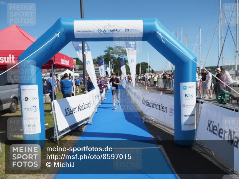 17.08.2025 - KN Förde Triathlon 2025 MichiJ http://msf.ph/oto/8597015 17.08.2025 12:07:25 Laufen 263 meine-sportfotos.de
