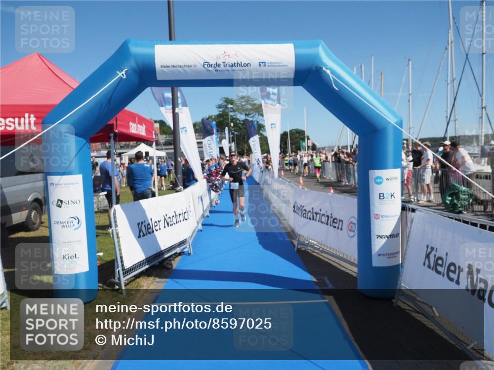 17.08.2025 - KN Förde Triathlon 2025 MichiJ http://msf.ph/oto/8597025 17.08.2025 12:07:25 Laufen 263 meine-sportfotos.de