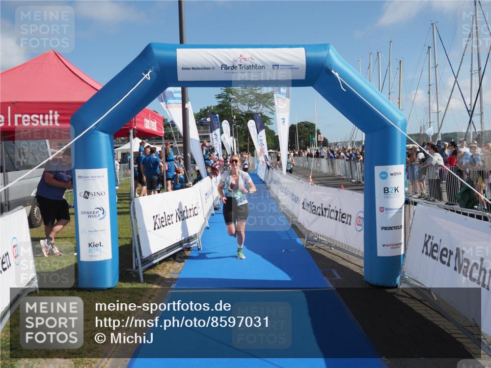 17.08.2025 - KN Förde Triathlon 2025 MichiJ http://msf.ph/oto/8597031 17.08.2025 10:42:02 Laufen 242 meine-sportfotos.de
