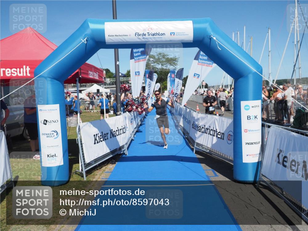 17.08.2025 - KN Förde Triathlon 2025 MichiJ http://msf.ph/oto/8597043 17.08.2025 13:58:50 Laufen 396, 502 meine-sportfotos.de