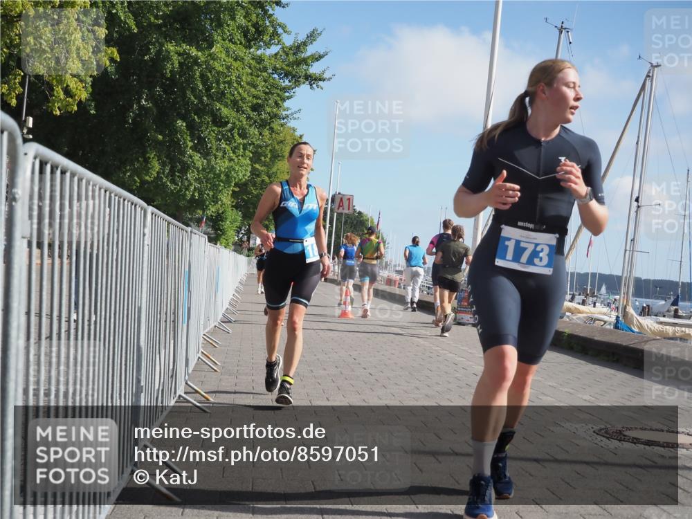 17.08.2025 - KN Förde Triathlon 2025 KatJ http://msf.ph/oto/8597051 17.08.2025 10:26:57 Laufen 173, 180, 211 meine-sportfotos.de