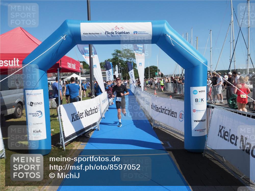 17.08.2025 - KN Förde Triathlon 2025 MichiJ http://msf.ph/oto/8597052 17.08.2025 12:07:26 Laufen 263 meine-sportfotos.de