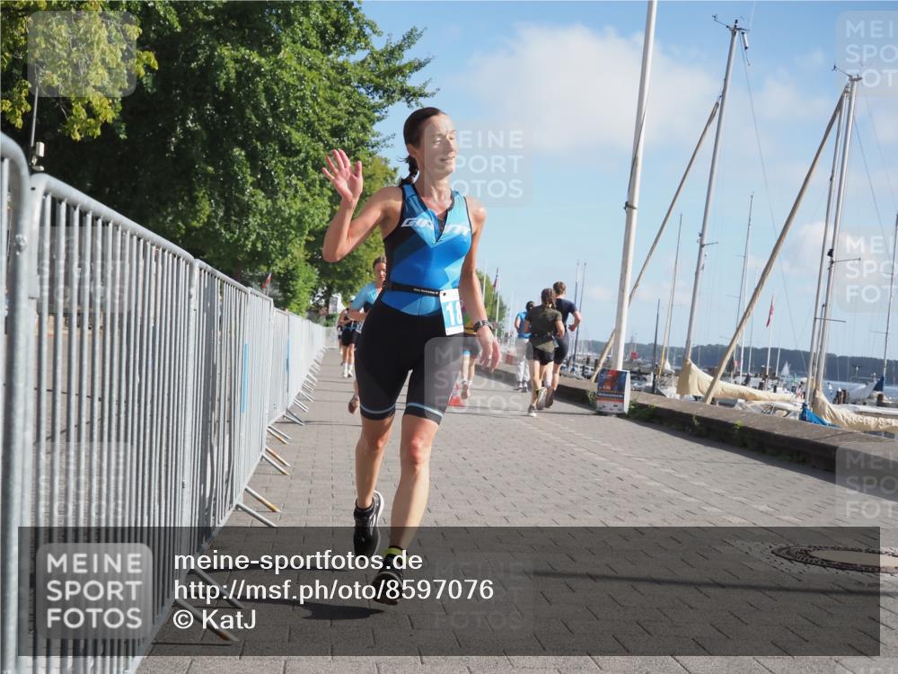 17.08.2025 - KN Förde Triathlon 2025 KatJ http://msf.ph/oto/8597076 17.08.2025 10:26:57 Laufen 173, 180, 211 meine-sportfotos.de