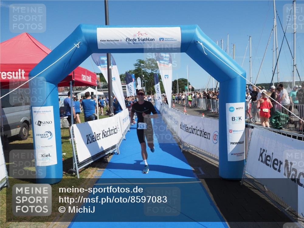 17.08.2025 - KN Förde Triathlon 2025 MichiJ http://msf.ph/oto/8597083 17.08.2025 12:07:27 Laufen 263 meine-sportfotos.de