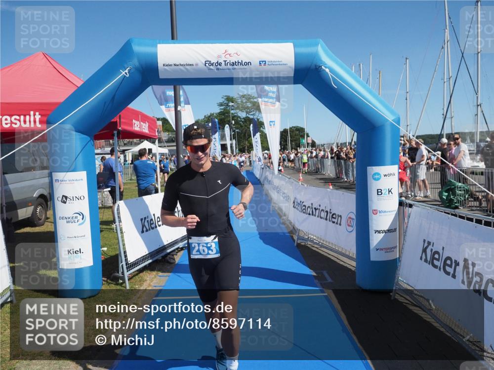 17.08.2025 - KN Förde Triathlon 2025 MichiJ http://msf.ph/oto/8597114 17.08.2025 12:07:28 Laufen 263 meine-sportfotos.de