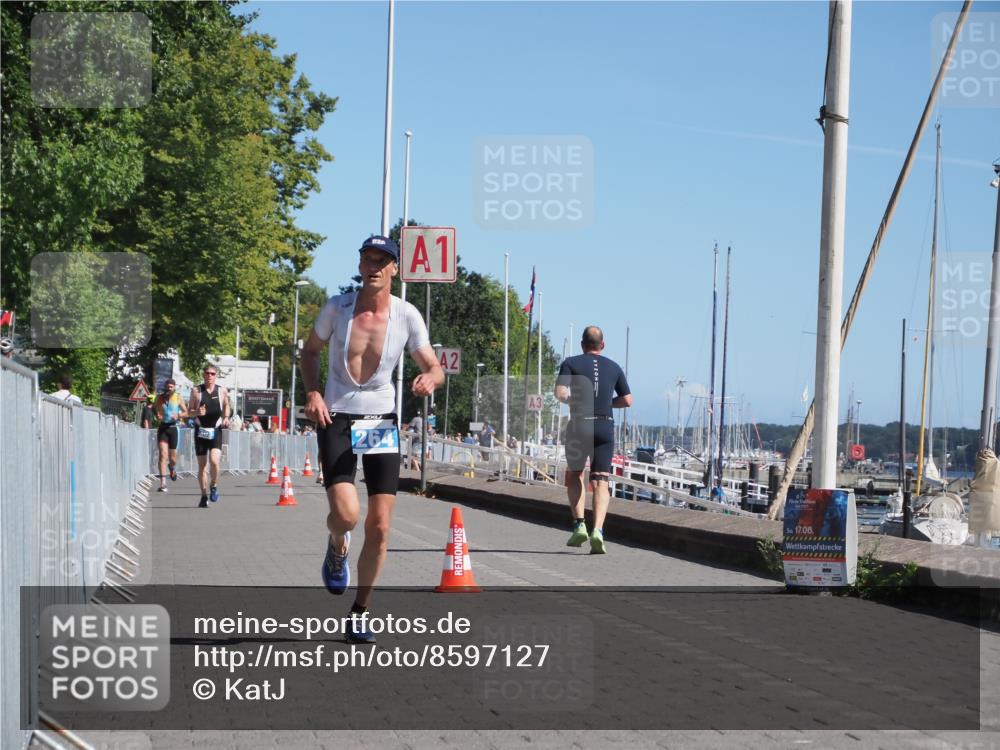 17.08.2025 - KN Förde Triathlon 2025 KatJ http://msf.ph/oto/8597127 17.08.2025 11:45:43 Laufen 264 meine-sportfotos.de