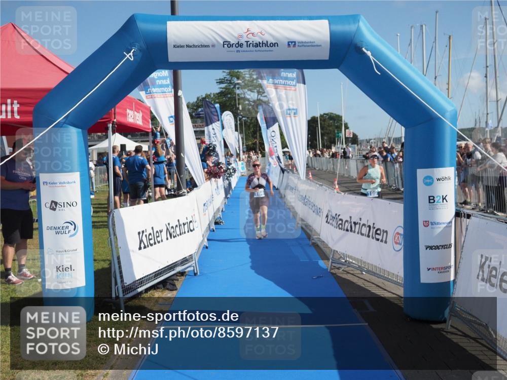 17.08.2025 - KN Förde Triathlon 2025 MichiJ http://msf.ph/oto/8597137 17.08.2025 10:42:07 Laufen 164, 242 meine-sportfotos.de