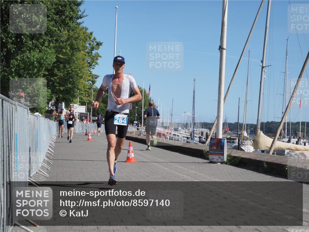 17.08.2025 - KN Förde Triathlon 2025 KatJ http://msf.ph/oto/8597140 17.08.2025 11:45:44 Laufen 264 meine-sportfotos.de