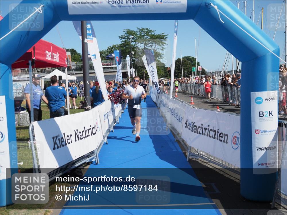 17.08.2025 - KN Förde Triathlon 2025 MichiJ http://msf.ph/oto/8597184 17.08.2025 12:07:34 Laufen 323 meine-sportfotos.de