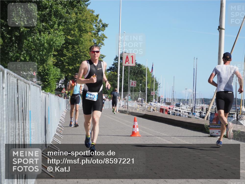 17.08.2025 - KN Förde Triathlon 2025 KatJ http://msf.ph/oto/8597221 17.08.2025 11:45:52 Laufen 303, 310 meine-sportfotos.de