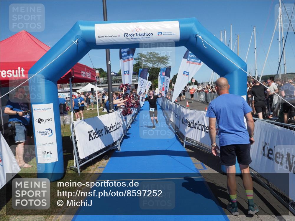 17.08.2025 - KN Förde Triathlon 2025 MichiJ http://msf.ph/oto/8597252 17.08.2025 13:59:21 Laufen 479, 490 meine-sportfotos.de