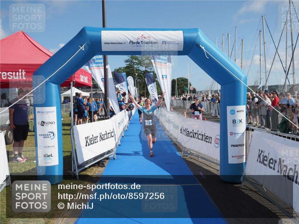 17.08.2025 - KN Förde Triathlon 2025 MichiJ http://msf.ph/oto/8597256 17.08.2025 10:42:58 Laufen 184, 211 meine-sportfotos.de