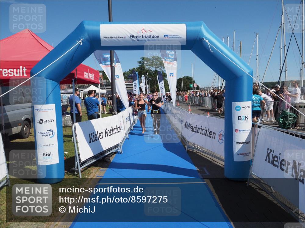 17.08.2025 - KN Förde Triathlon 2025 MichiJ http://msf.ph/oto/8597275 17.08.2025 12:07:39 Laufen 323, 633 meine-sportfotos.de
