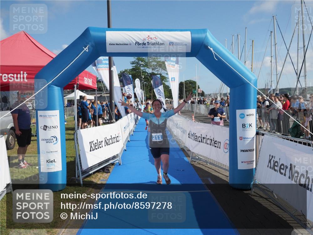 17.08.2025 - KN Förde Triathlon 2025 MichiJ http://msf.ph/oto/8597278 17.08.2025 10:42:59 Laufen 184, 211 meine-sportfotos.de