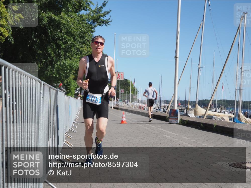 17.08.2025 - KN Förde Triathlon 2025 KatJ http://msf.ph/oto/8597304 17.08.2025 11:45:54 Laufen 303, 310 meine-sportfotos.de
