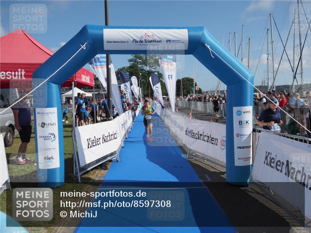 17.08.2025 - KN Förde Triathlon 2025 MichiJ http://msf.ph/oto/8597308 17.08.2025 10:43:01 Laufen 184, 211 meine-sportfotos.de