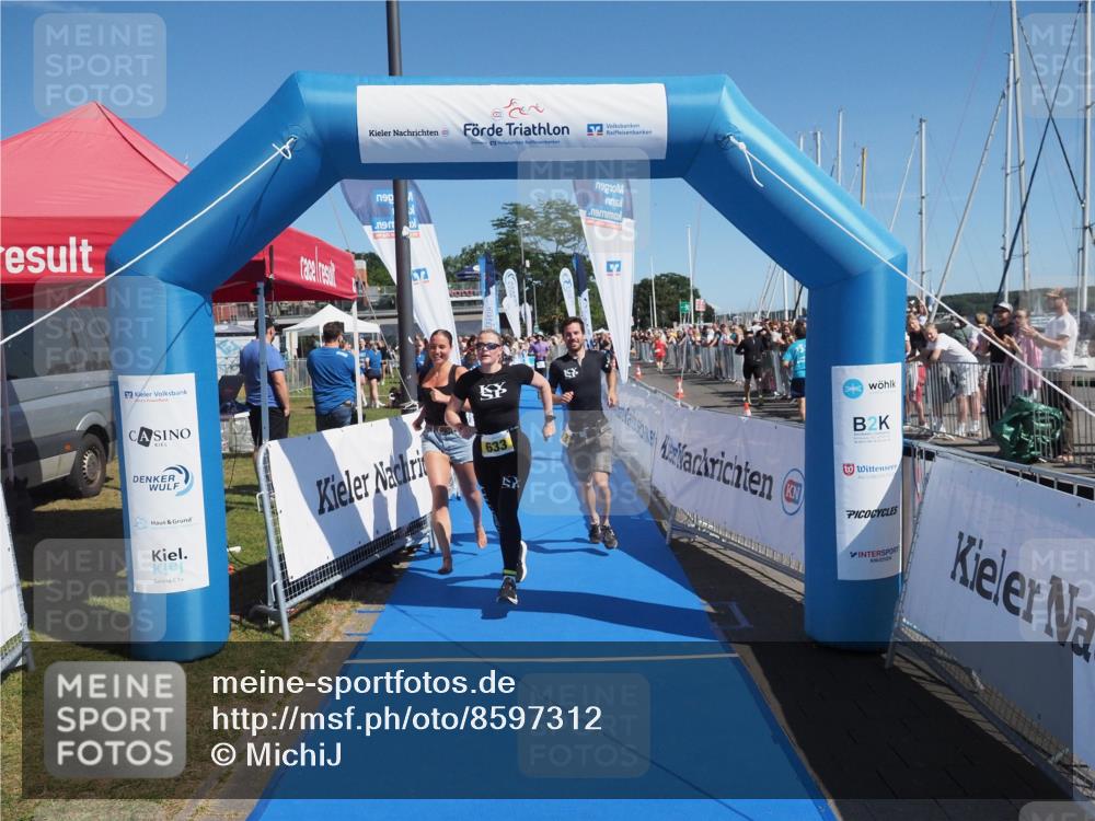 17.08.2025 - KN Förde Triathlon 2025 MichiJ http://msf.ph/oto/8597312 17.08.2025 12:07:40 Laufen 323, 633 meine-sportfotos.de