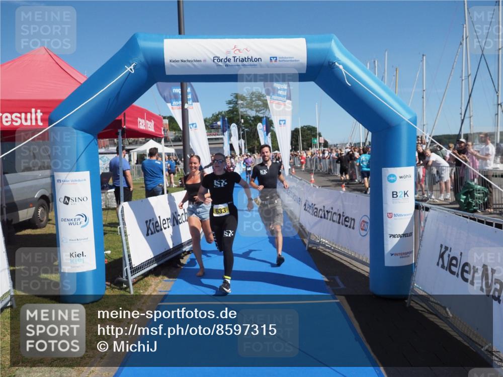 17.08.2025 - KN Förde Triathlon 2025 MichiJ http://msf.ph/oto/8597315 17.08.2025 12:07:40 Laufen 323, 633 meine-sportfotos.de