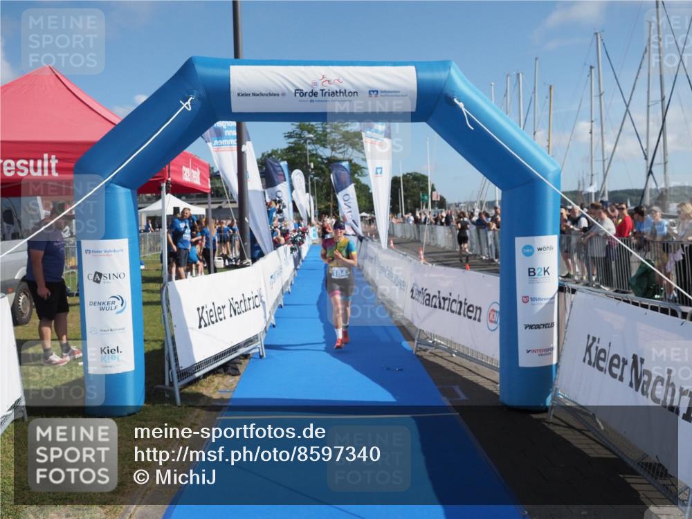 17.08.2025 - KN Förde Triathlon 2025 MichiJ http://msf.ph/oto/8597340 17.08.2025 10:43:02 Laufen 184, 211 meine-sportfotos.de