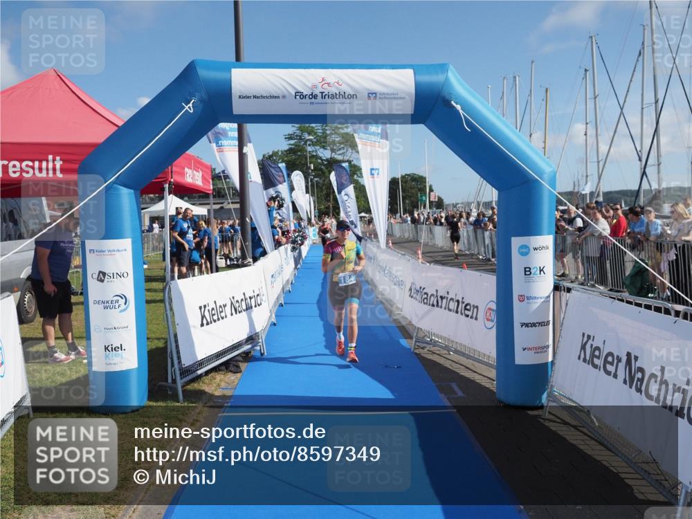 17.08.2025 - KN Förde Triathlon 2025 MichiJ http://msf.ph/oto/8597349 17.08.2025 10:43:02 Laufen 184, 211 meine-sportfotos.de