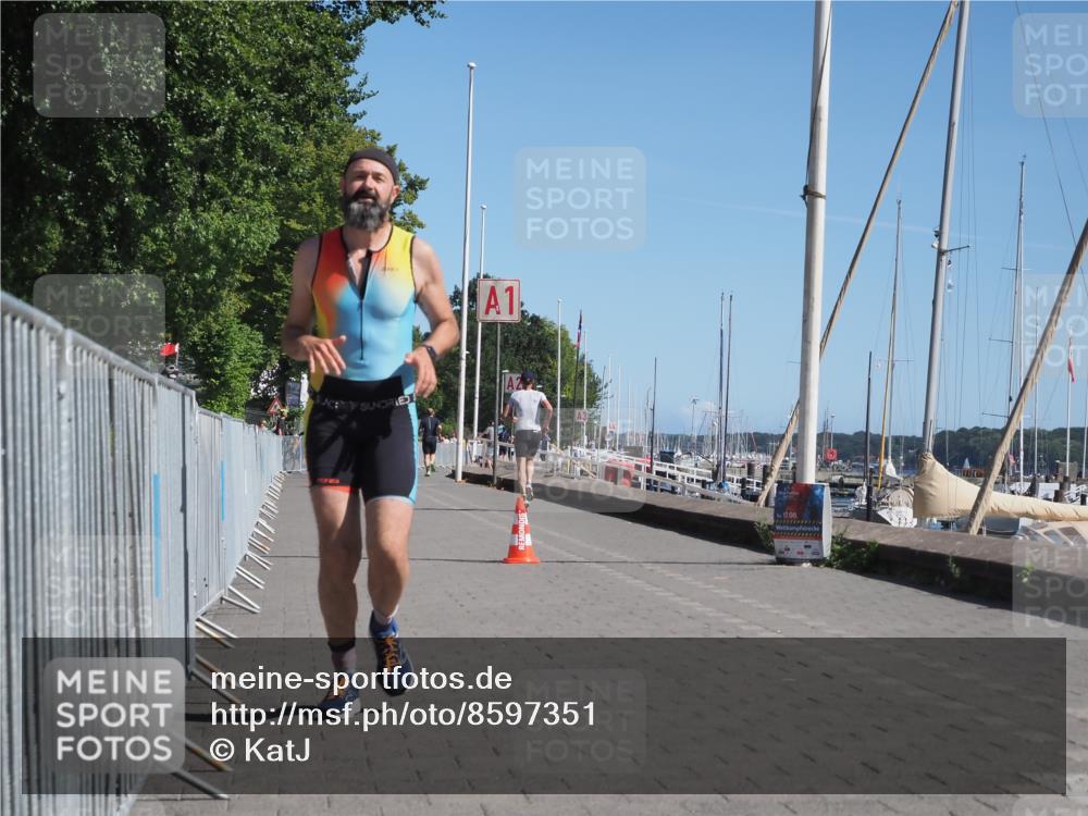 17.08.2025 - KN Förde Triathlon 2025 KatJ http://msf.ph/oto/8597351 17.08.2025 11:45:58 Laufen 303, 310 meine-sportfotos.de