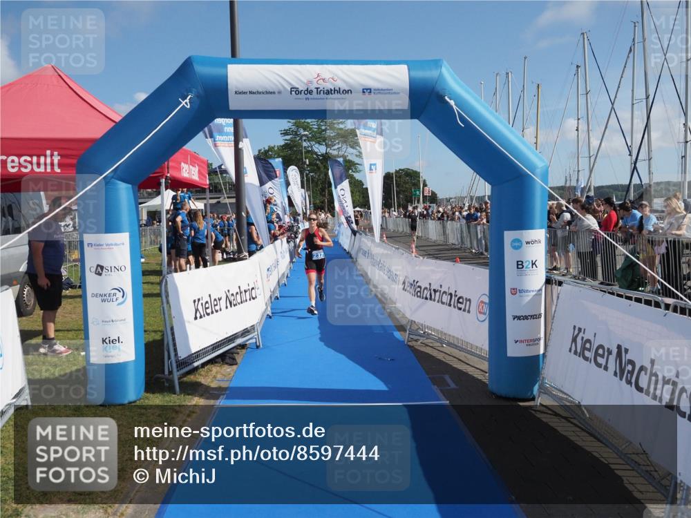 17.08.2025 - KN Förde Triathlon 2025 MichiJ http://msf.ph/oto/8597444 17.08.2025 10:43:06 Laufen 184, 237 meine-sportfotos.de