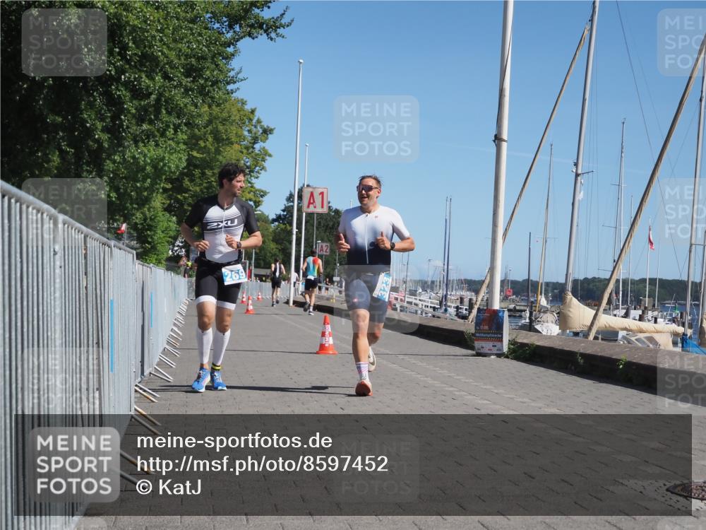 17.08.2025 - KN Förde Triathlon 2025 KatJ http://msf.ph/oto/8597452 17.08.2025 11:46:14 Laufen 269, 323 meine-sportfotos.de