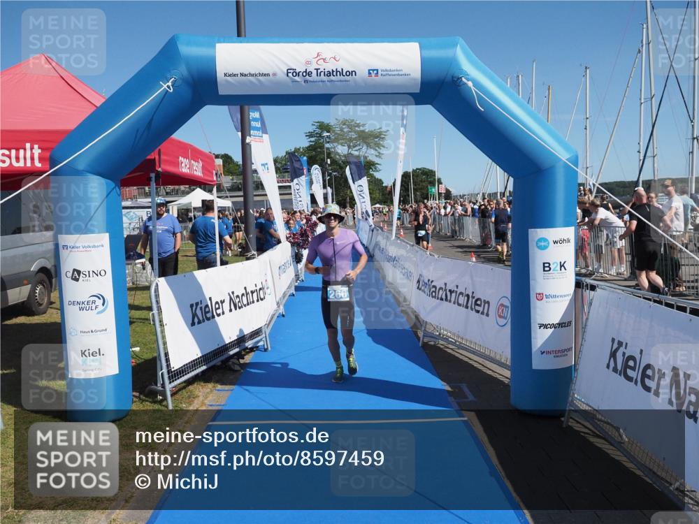 17.08.2025 - KN Förde Triathlon 2025 MichiJ http://msf.ph/oto/8597459 17.08.2025 12:07:47 Laufen 266 meine-sportfotos.de