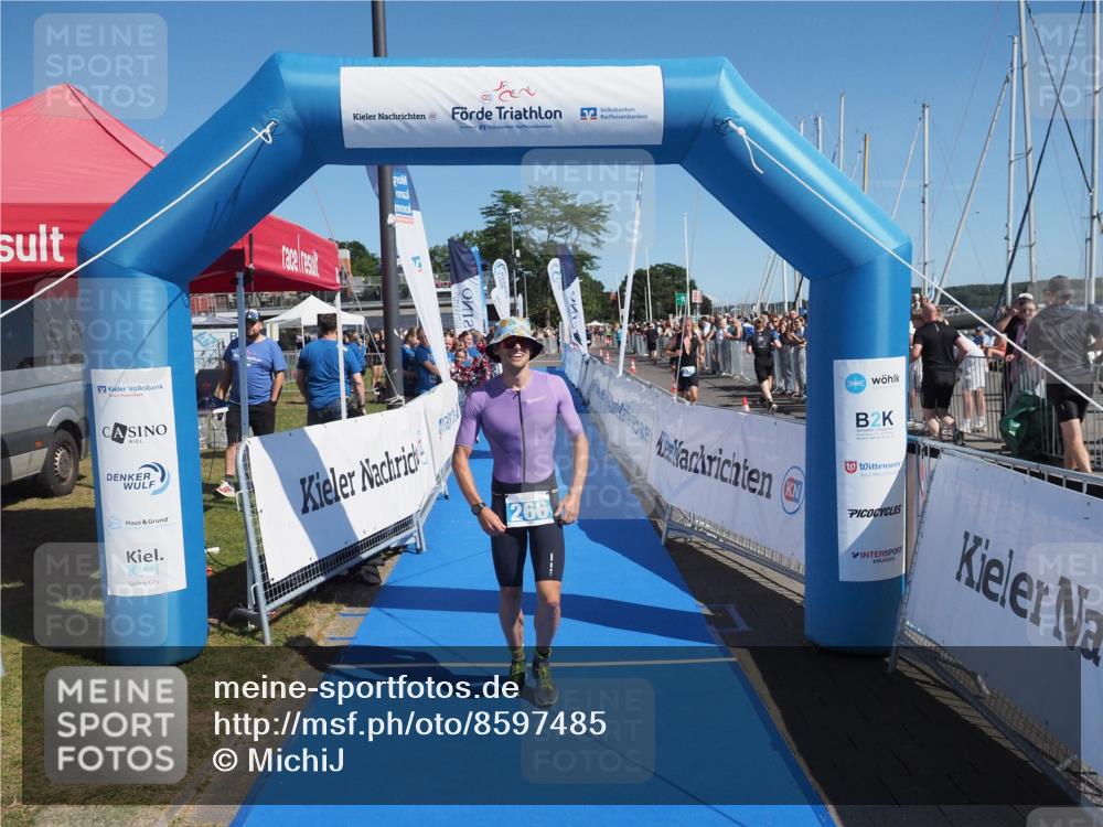 17.08.2025 - KN Förde Triathlon 2025 MichiJ http://msf.ph/oto/8597485 17.08.2025 12:07:48 Laufen 266 meine-sportfotos.de