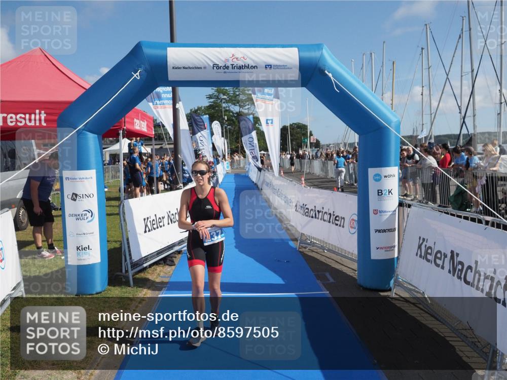 17.08.2025 - KN Förde Triathlon 2025 MichiJ http://msf.ph/oto/8597505 17.08.2025 10:43:09 Laufen 237 meine-sportfotos.de