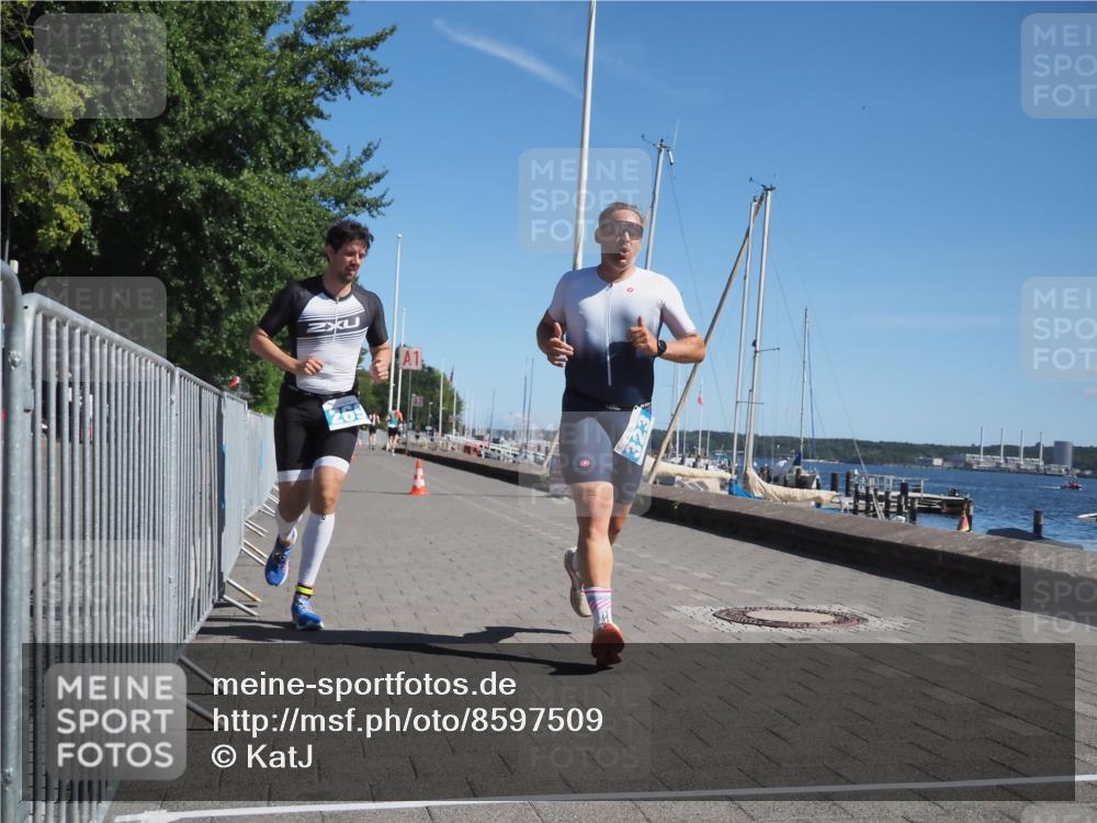 17.08.2025 - KN Förde Triathlon 2025 KatJ http://msf.ph/oto/8597509 17.08.2025 11:46:16 Laufen 269, 323 meine-sportfotos.de