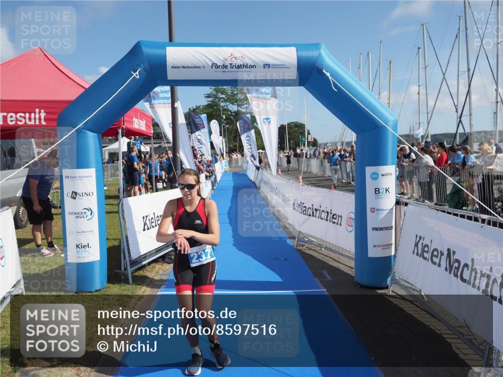 17.08.2025 - KN Förde Triathlon 2025 MichiJ http://msf.ph/oto/8597516 17.08.2025 10:43:09 Laufen 237 meine-sportfotos.de